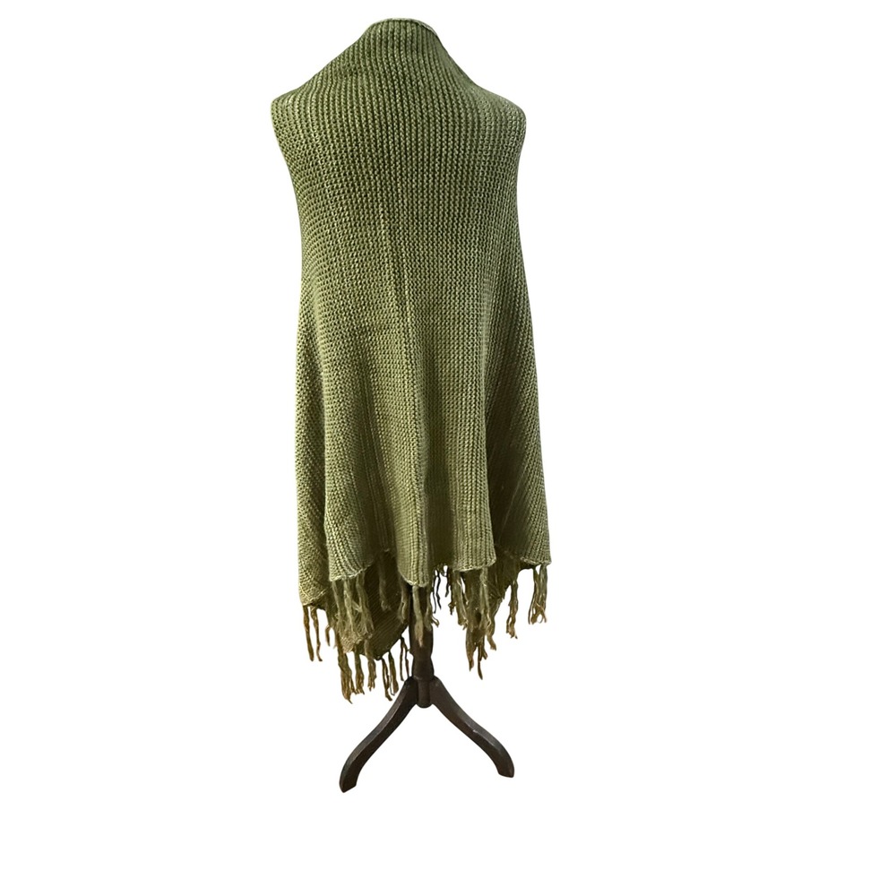 LuLaRoe Mimi Knit Button Front Fringe Wrap Shawl Poncho Olive Green OS - Picture 3 of 6